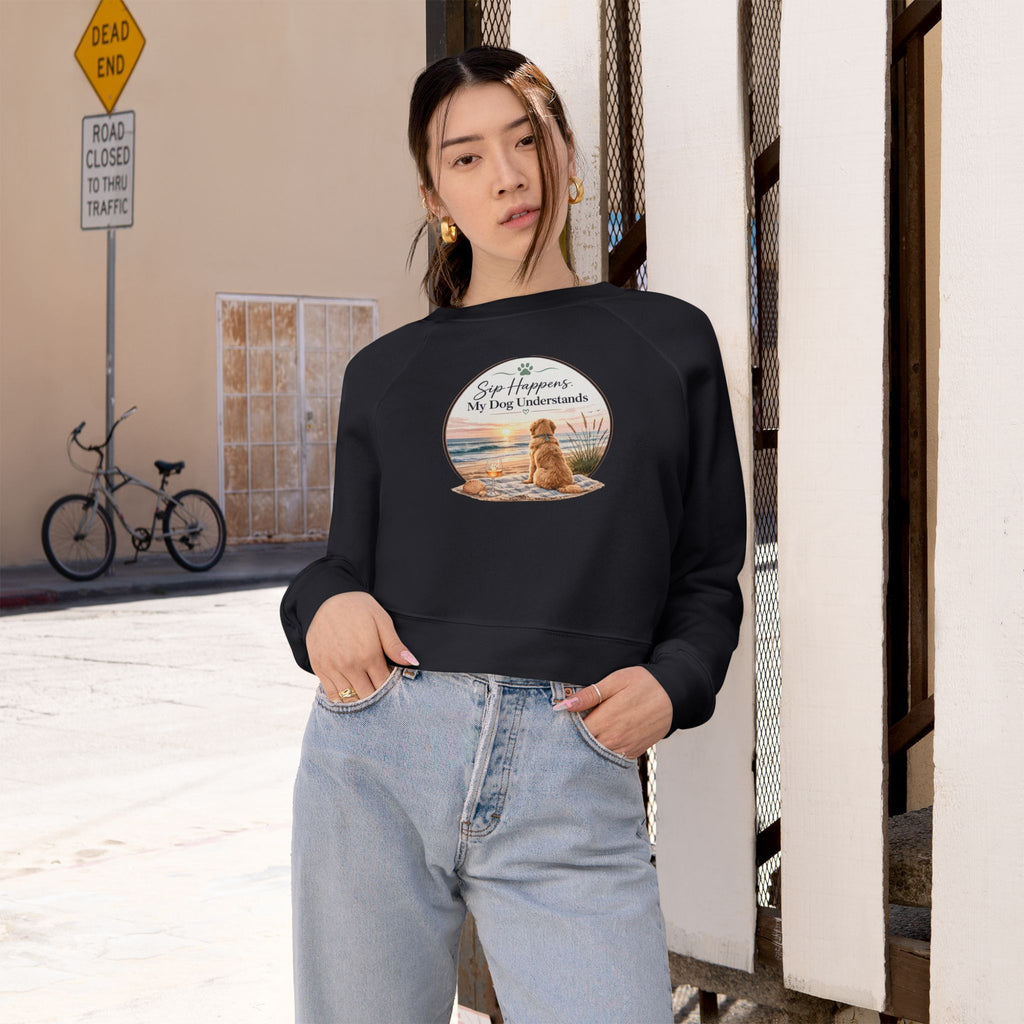 Cropped Pullover – Golden Retriever Beach "Sip Happens My Dog Understands" Graphic